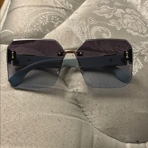Fendi Blue Women's Sunglasses